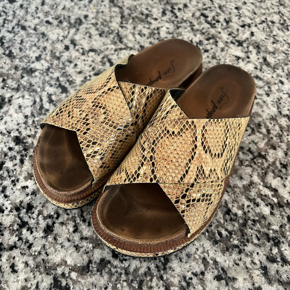 Free People Sidelines Snakeskin Print Footbed Sandals Size